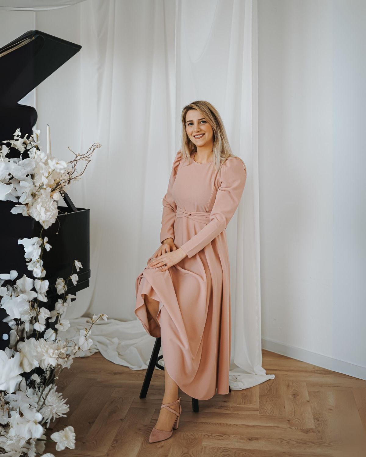 Rochie Cloe din Crep - Model Clos & Mâneci Bufante - Eleganță Modernă - imagine 6