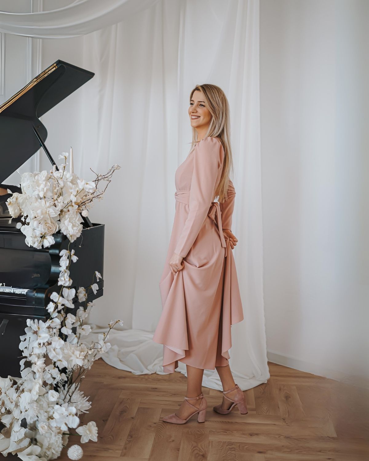 Rochie Cloe din Crep - Model Clos & Mâneci Bufante - Eleganță Modernă - imagine 3