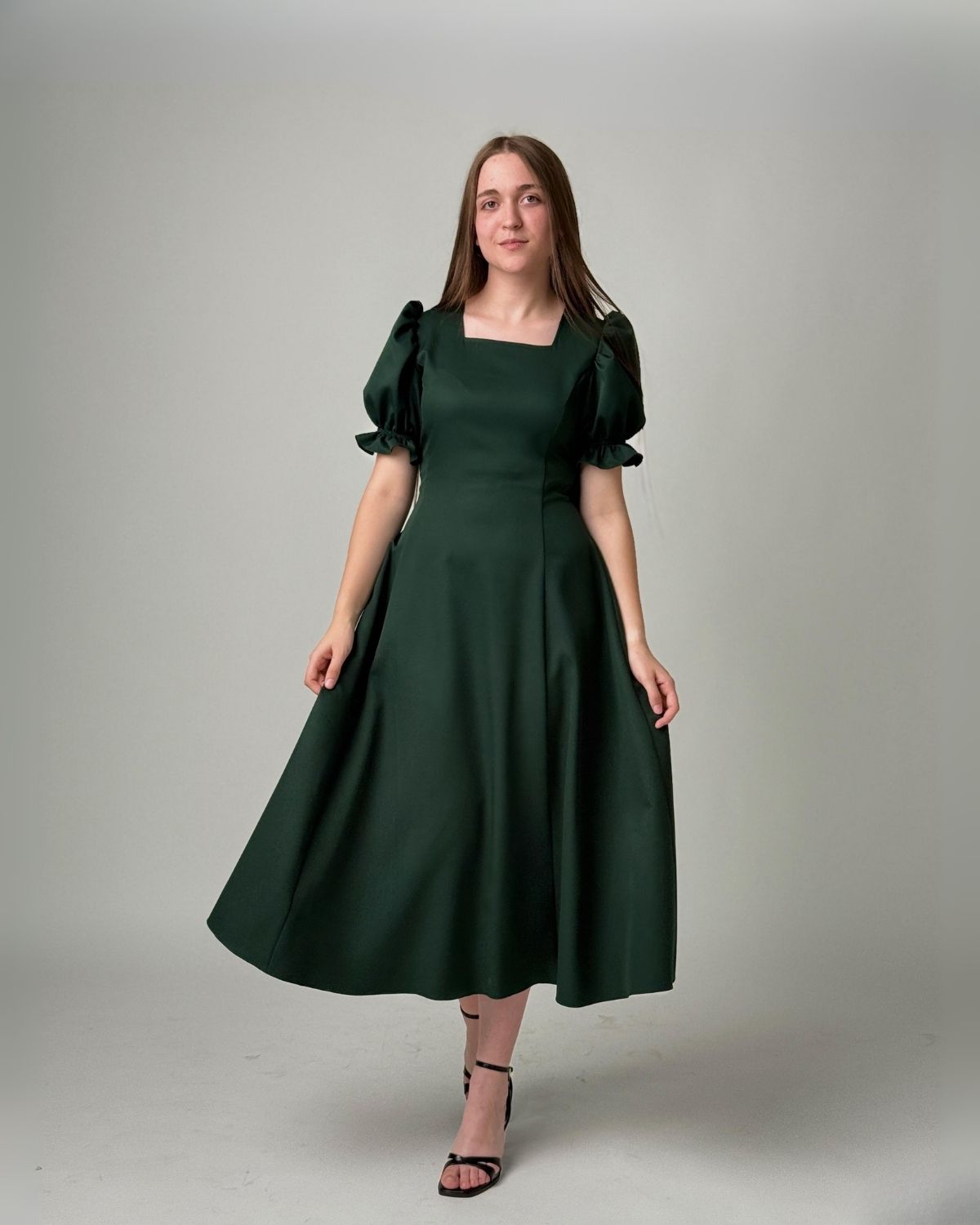 Rochie Anne cu gaica și snur la spate