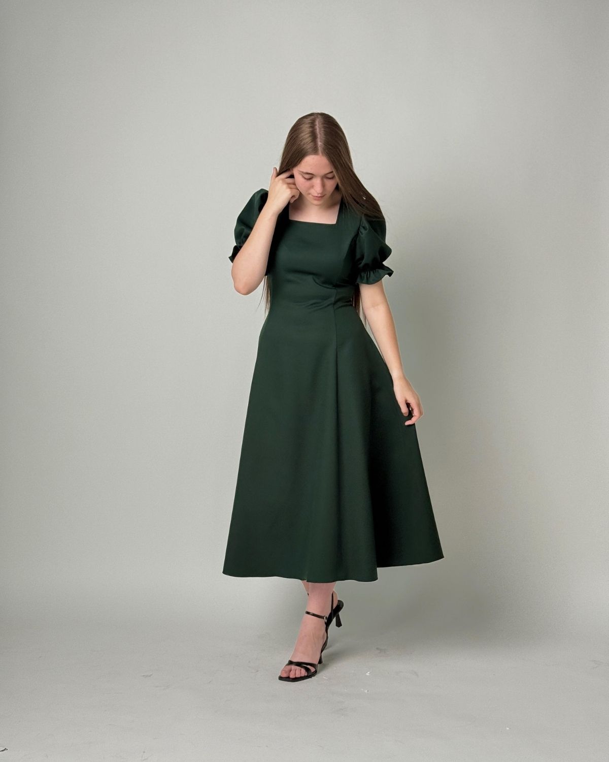 Rochie Anne cu gaica și snur la spate - imagine 5